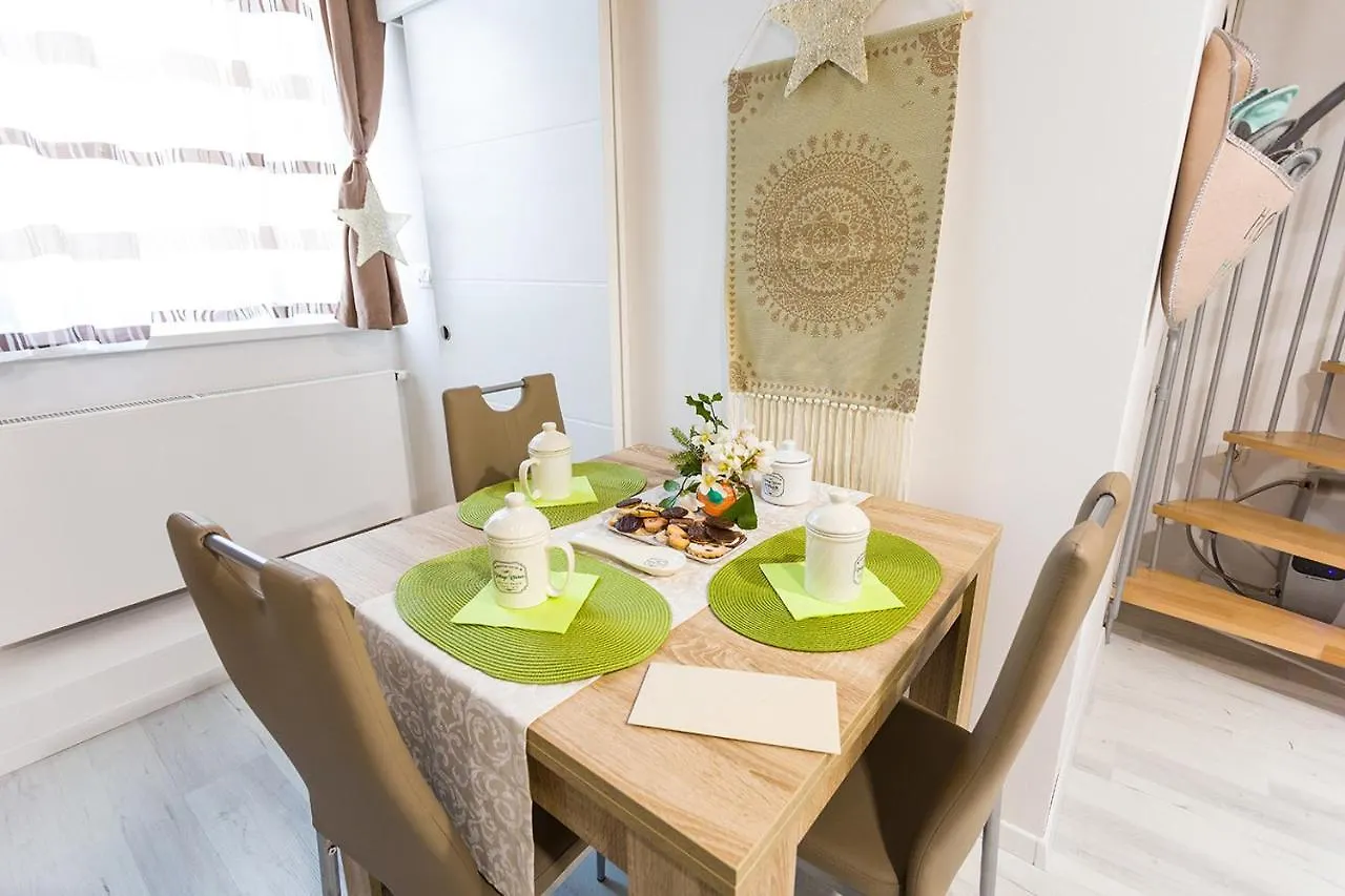 Aromatic Herbs Loft -New, Central & Parking Apartment Ljubljana